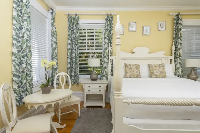 Image for room KSV - dk_bananawind_bedroom_02.webp