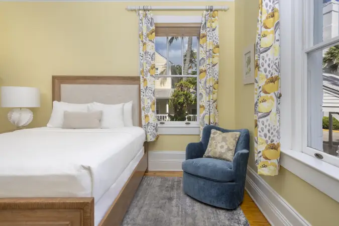 Image for room QSVA - dqaccess_backcountry_bedroom_01.webp