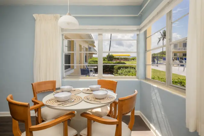 Image for room 1KOVA - 1kov_diningtable_be