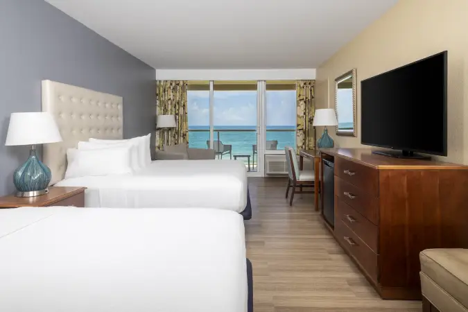 Image for room QOF - obivero_qof_2queenoceanfront_bedroom 